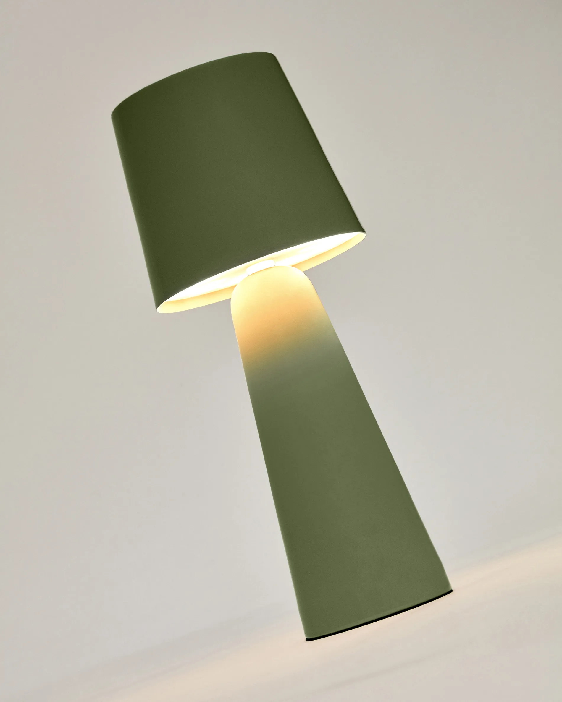 Лампа настольная La Forma Arenys 192670