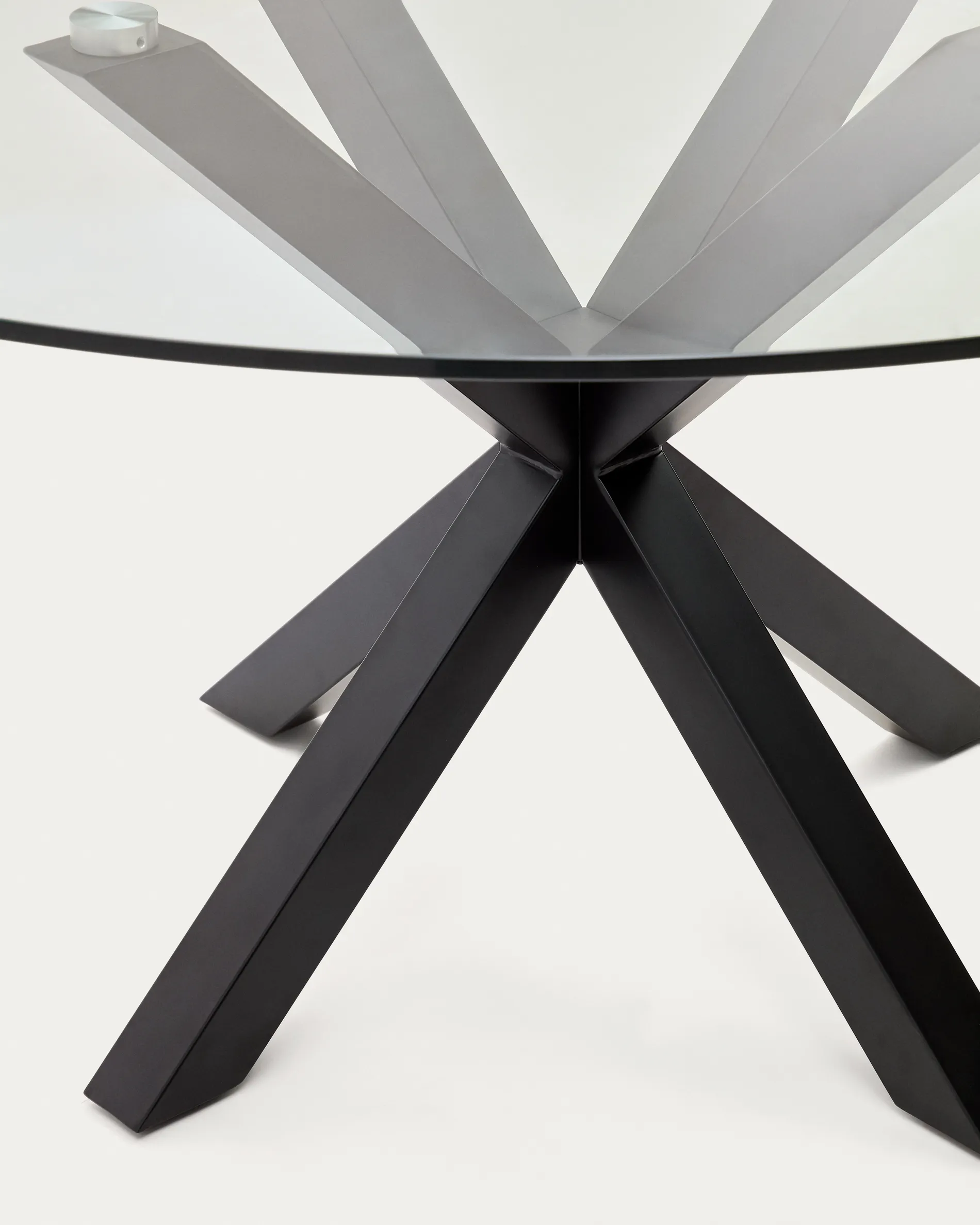 Круглый стол La Forma Argo стекло черные стальные ножки 150 см 190143