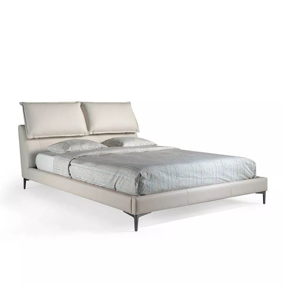 Кровать с мягким изголовьем Angel Cerda B563