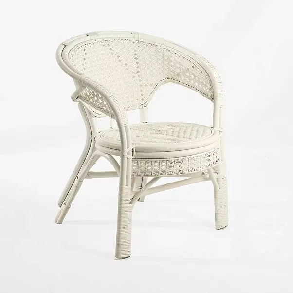 Комплект мебели из ротанга Пеланги 02 15 дуэт с круглым столом белый матовый